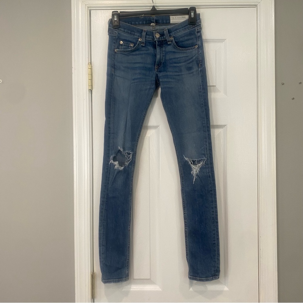Rag & Bone Low Rise Skinny Jeans Medium Wash Blue Denim Size 24 Women Distressed